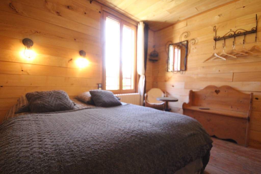 Photo of Bedroom in Anlhiac