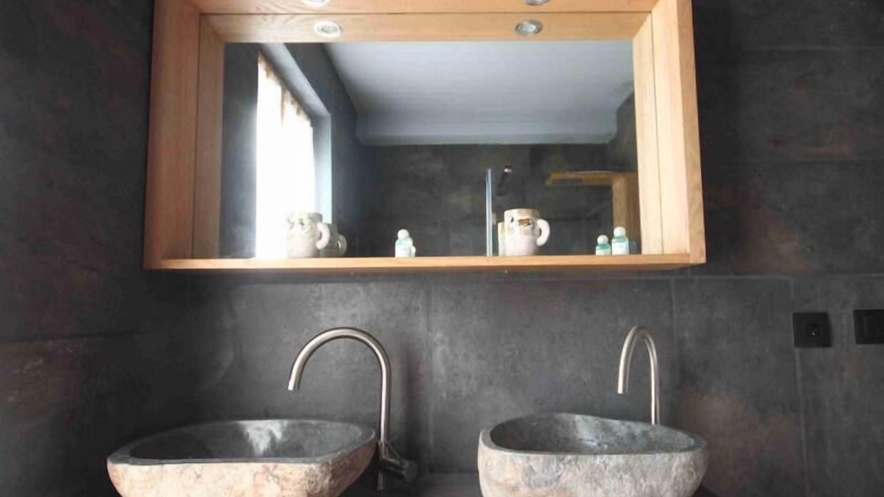 Photo of Bathroom in Anlhiac