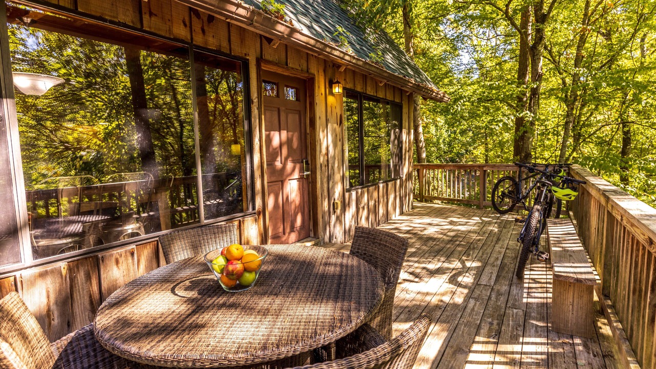 Photo of Patio Balcony in Bryson City