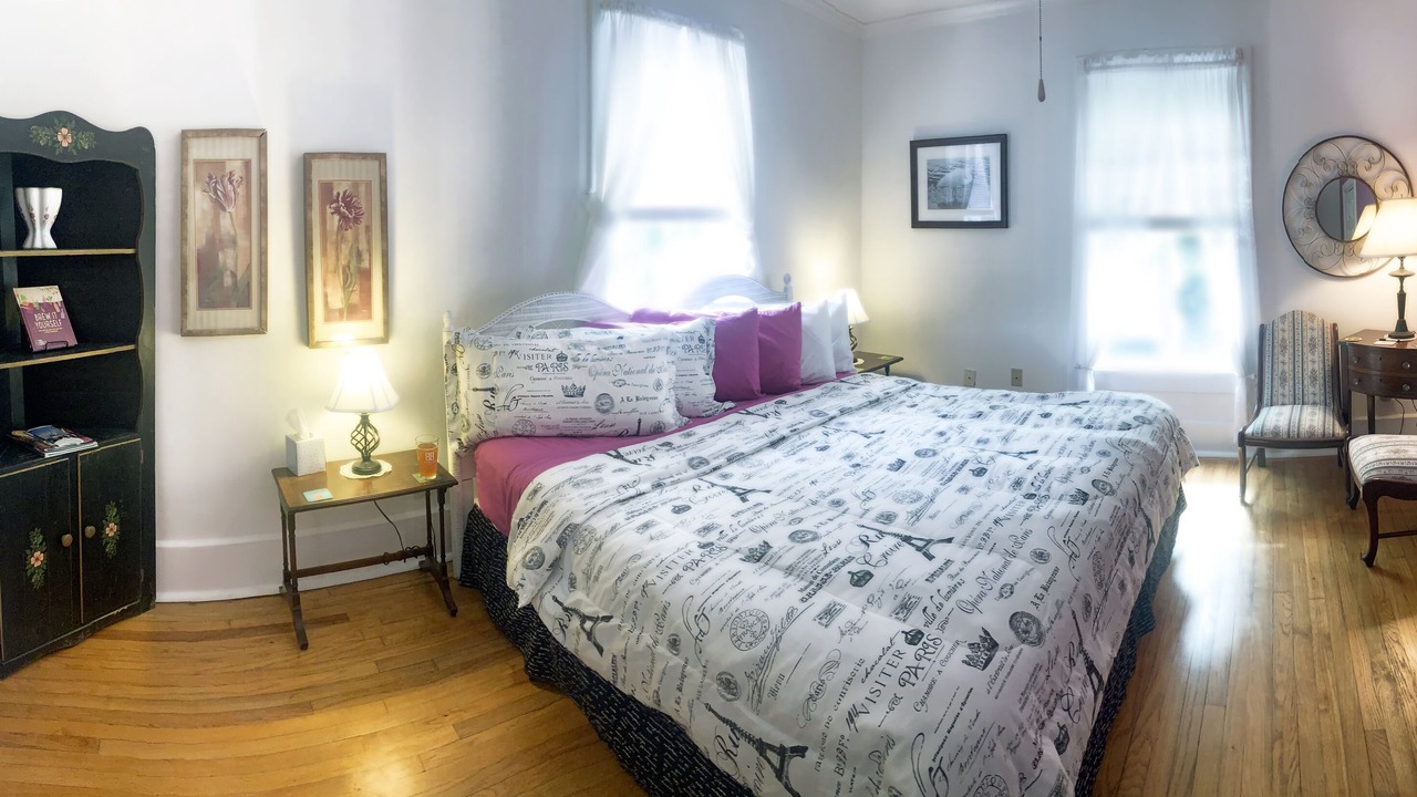 Photo of Bedroom in Georgetown