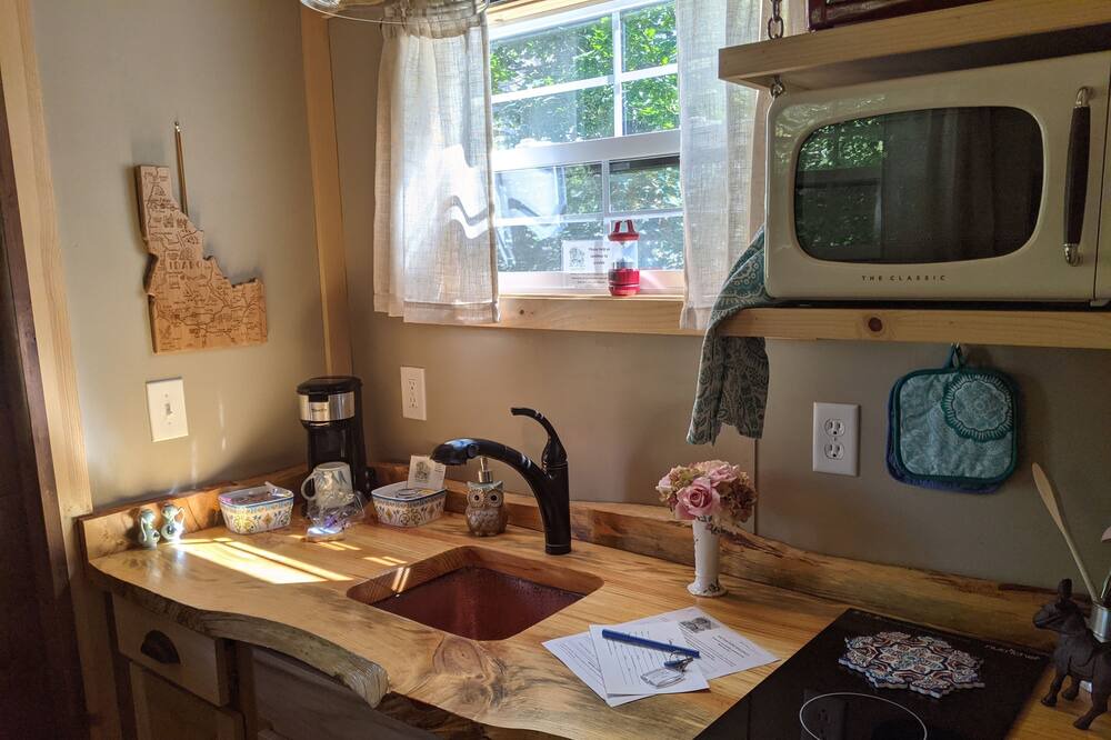 Photo of Kitchen in Salmon