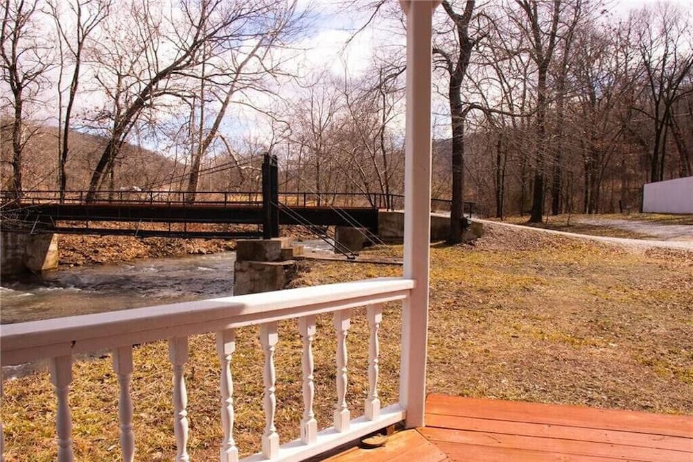 Photo of Patio Balcony in Winslow