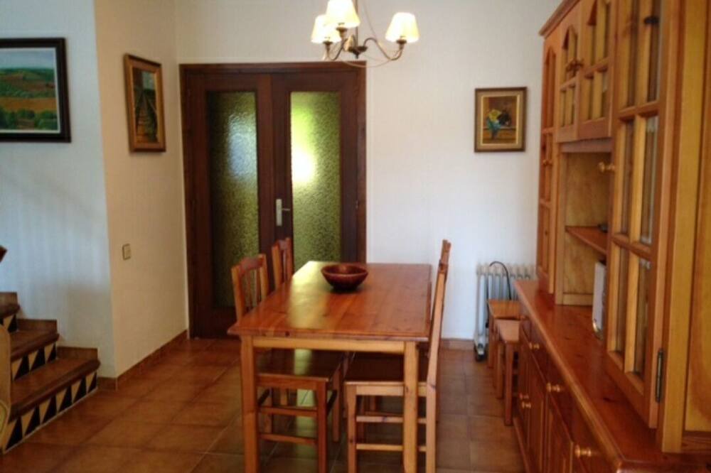 Photo of Kitchen in El Roc de Sant Gaieta