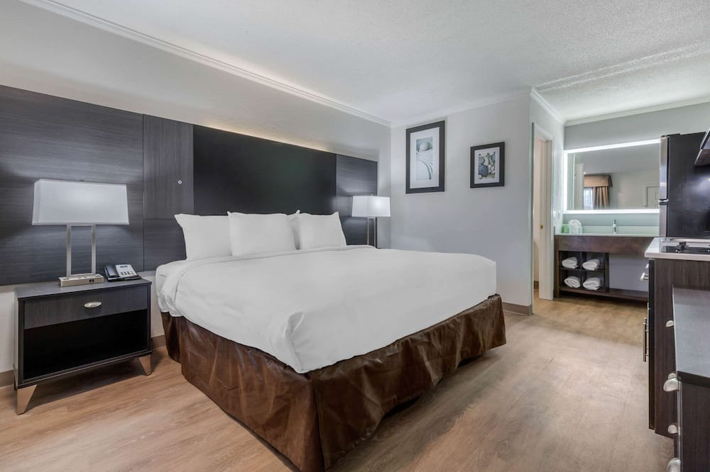 Photo of Bedroom in Red Hill