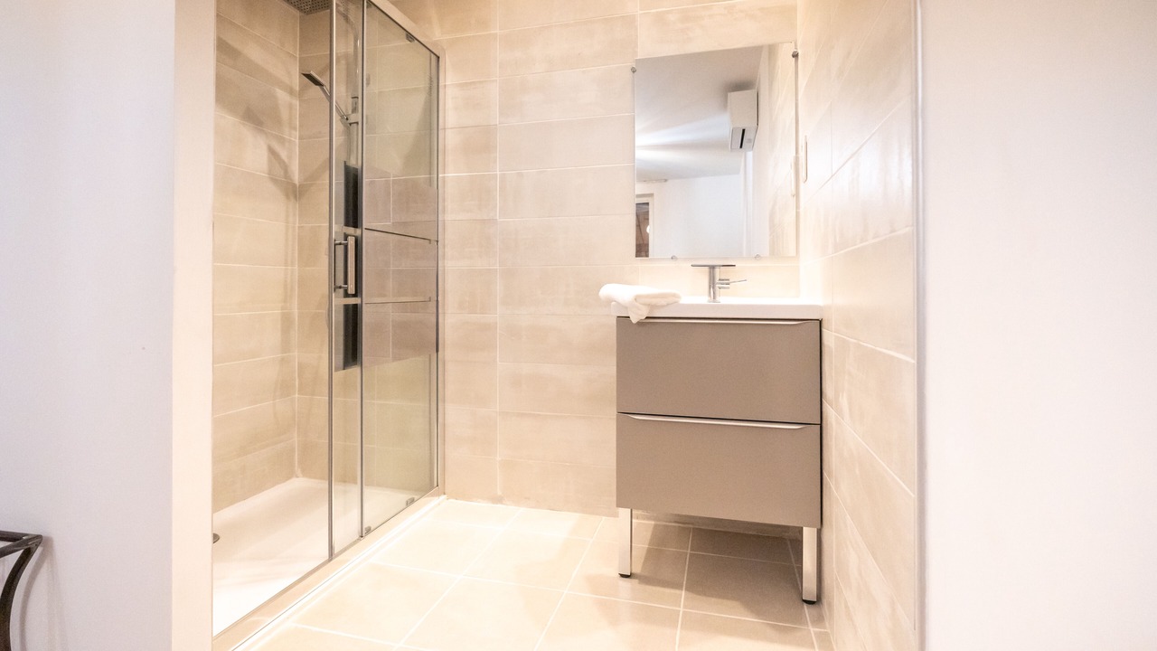 Photo of Bathroom in Thiers