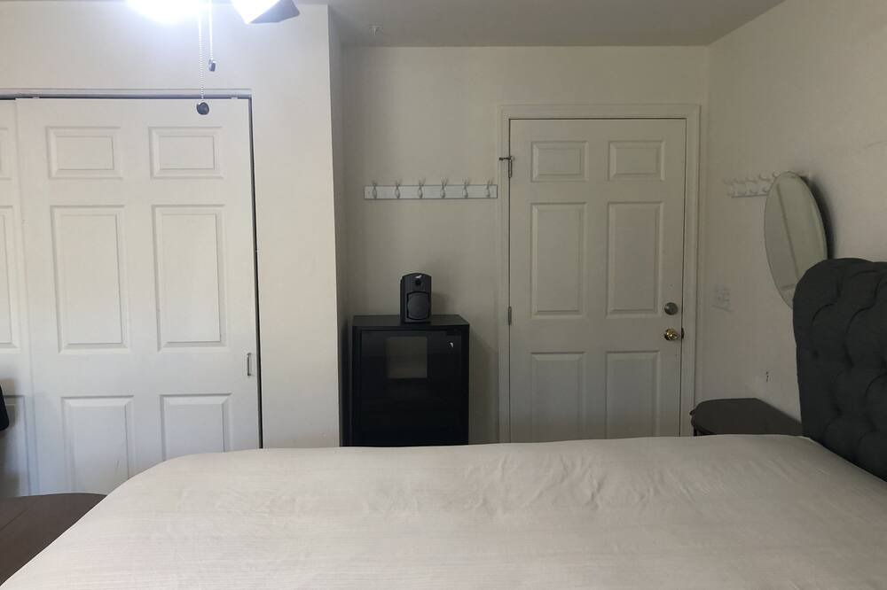 Photo of Bedroom in Dulles Town Center