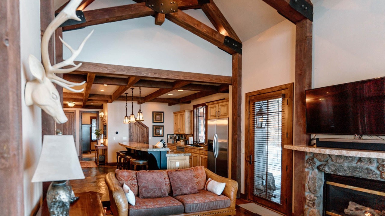 Photo of Livingroom in Homewood
