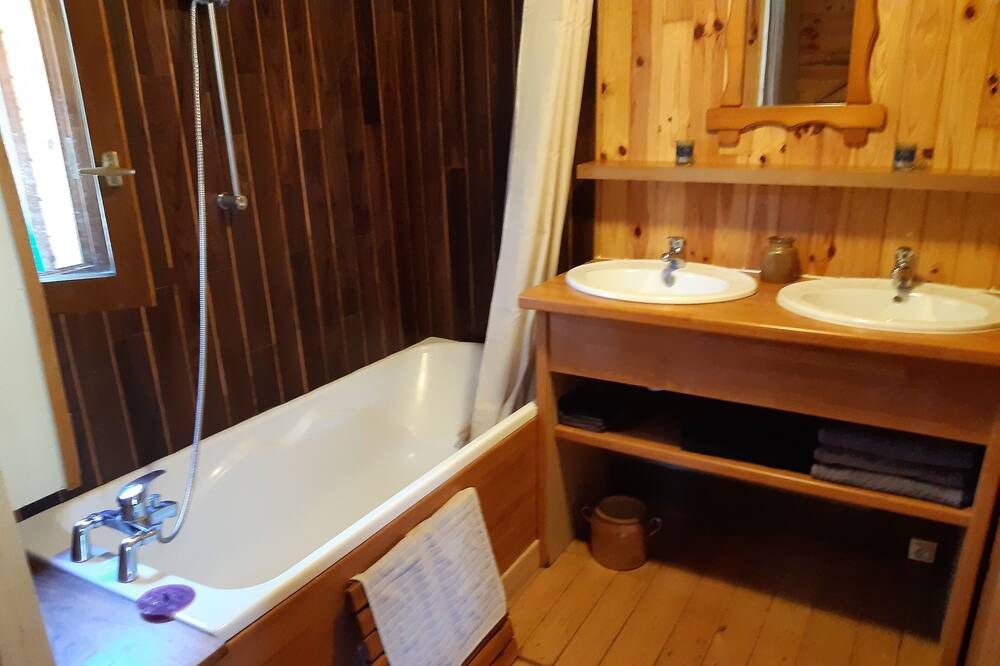 Photo of Bathroom in Anla