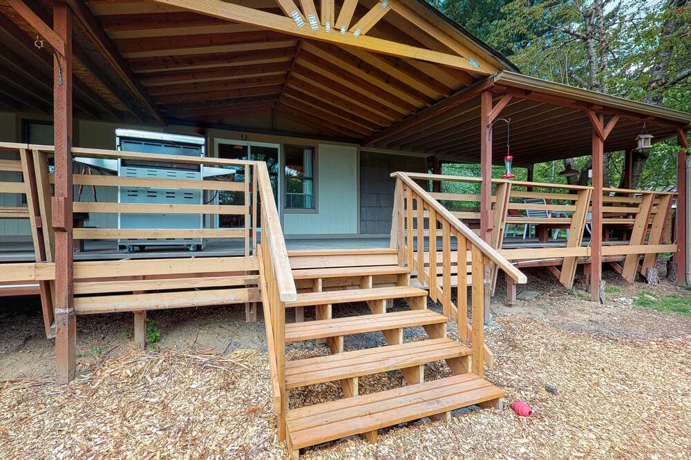 Photo of Others in Covington