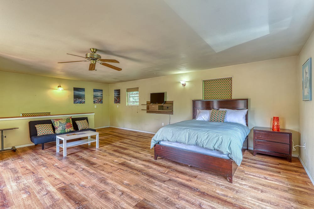 Photo of Others in Covington