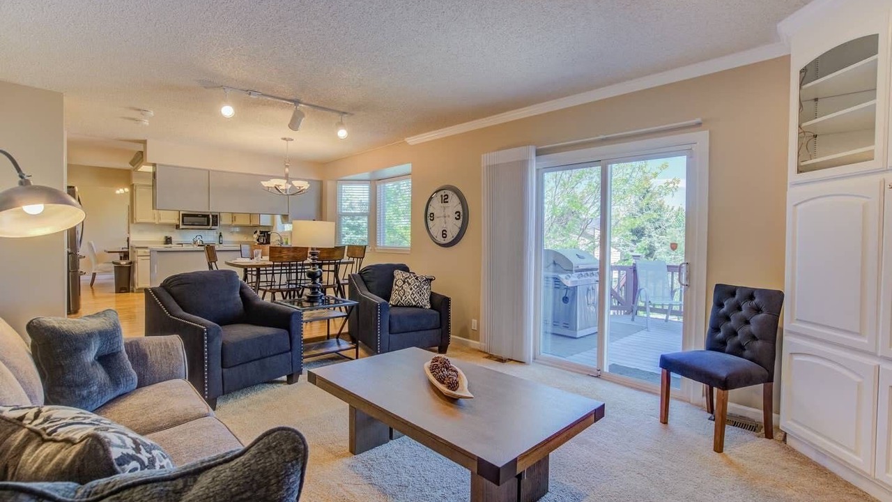 Photo of Livingroom in Briargate