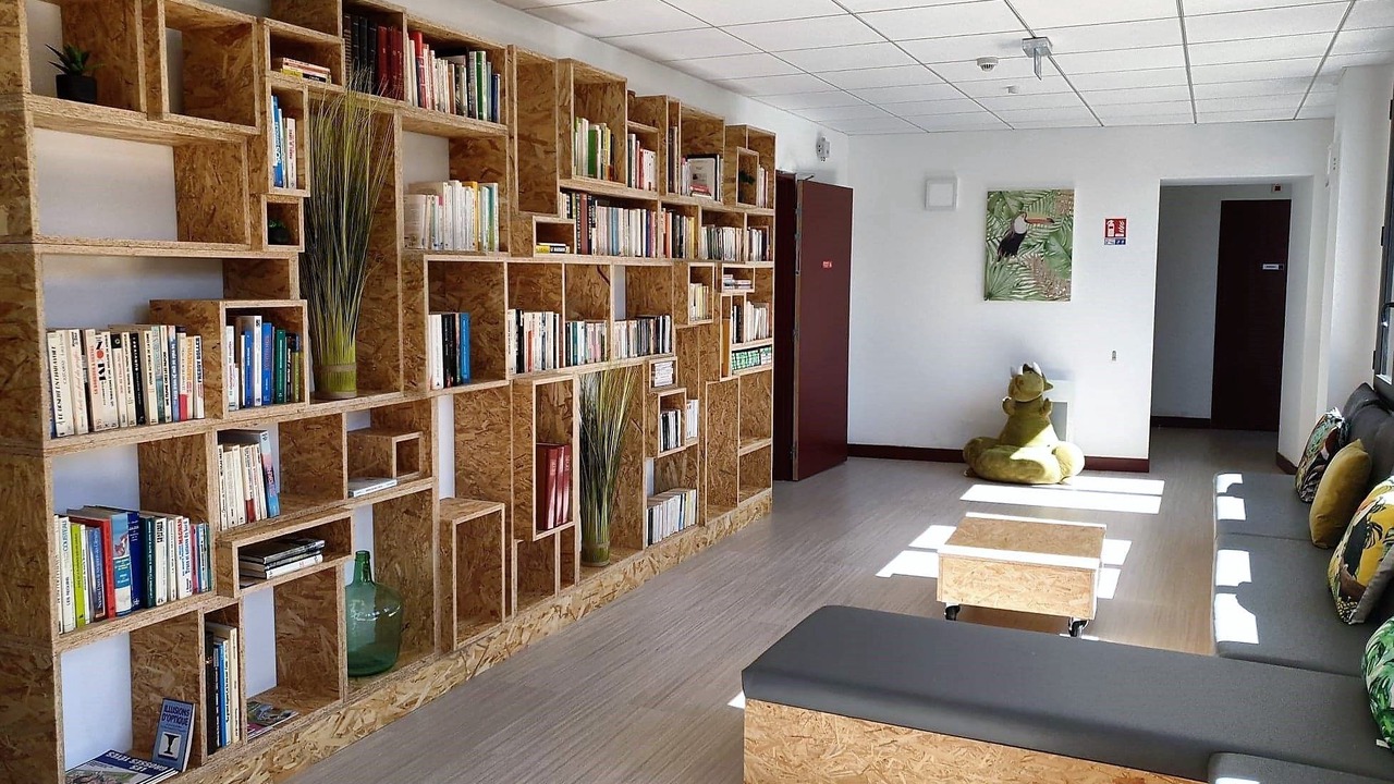 Photo of Livingroom in Saint-Andre-de-Roquepertuis