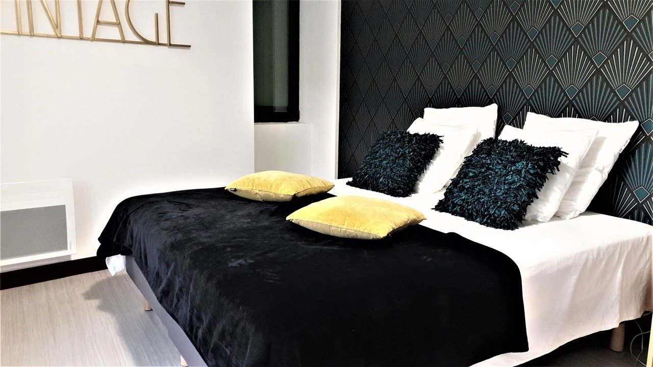 Photo of Bedroom in Saint-Andre-de-Roquepertuis