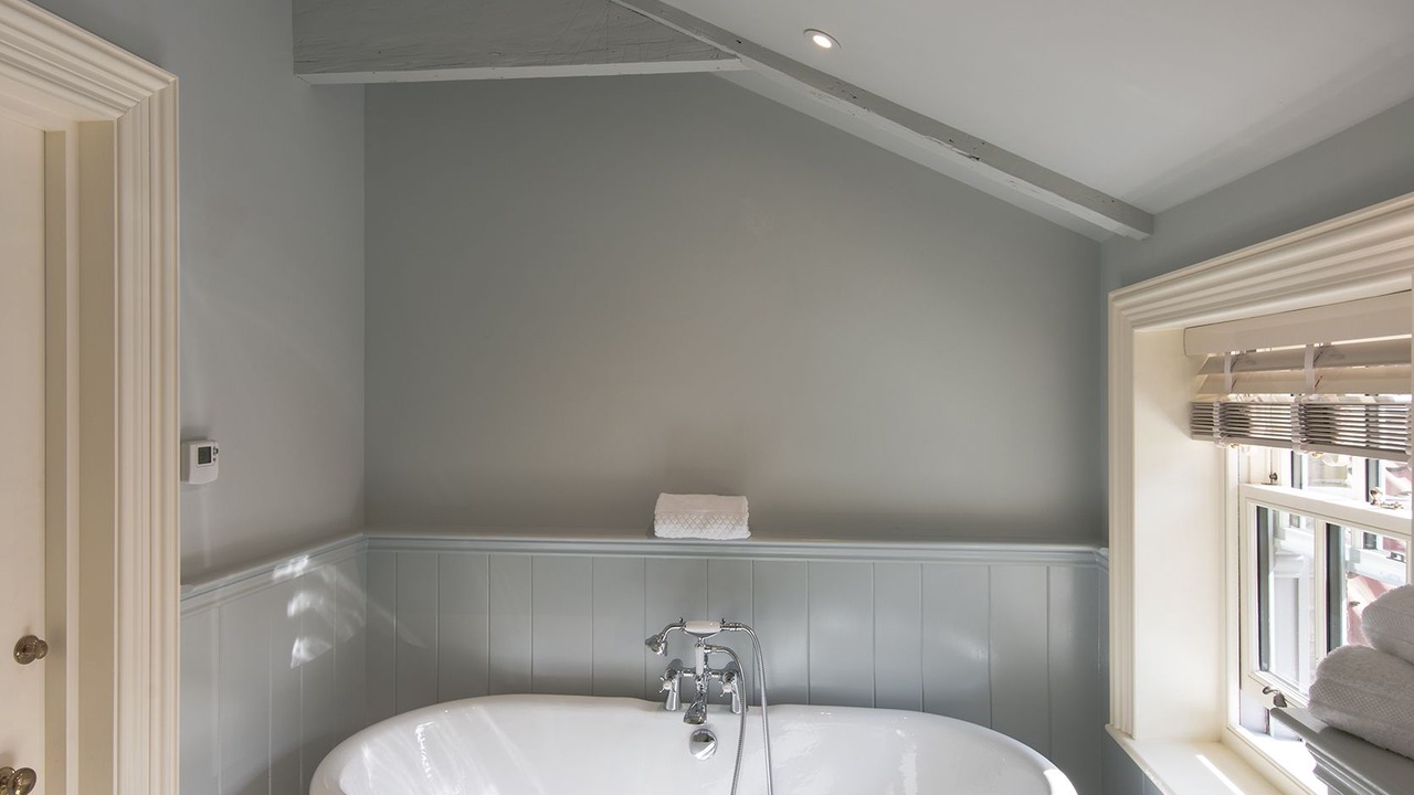 Photo of Bathroom in Deepdale