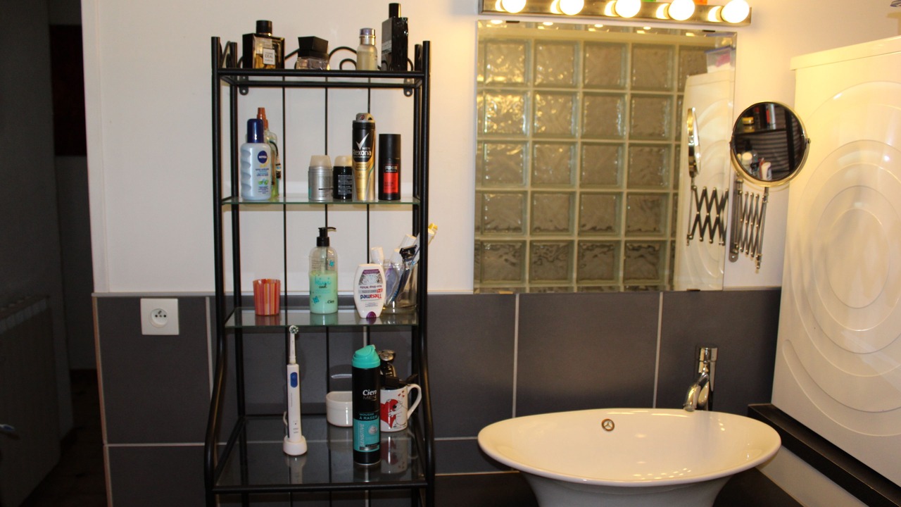 Photo of Bathroom in Routier