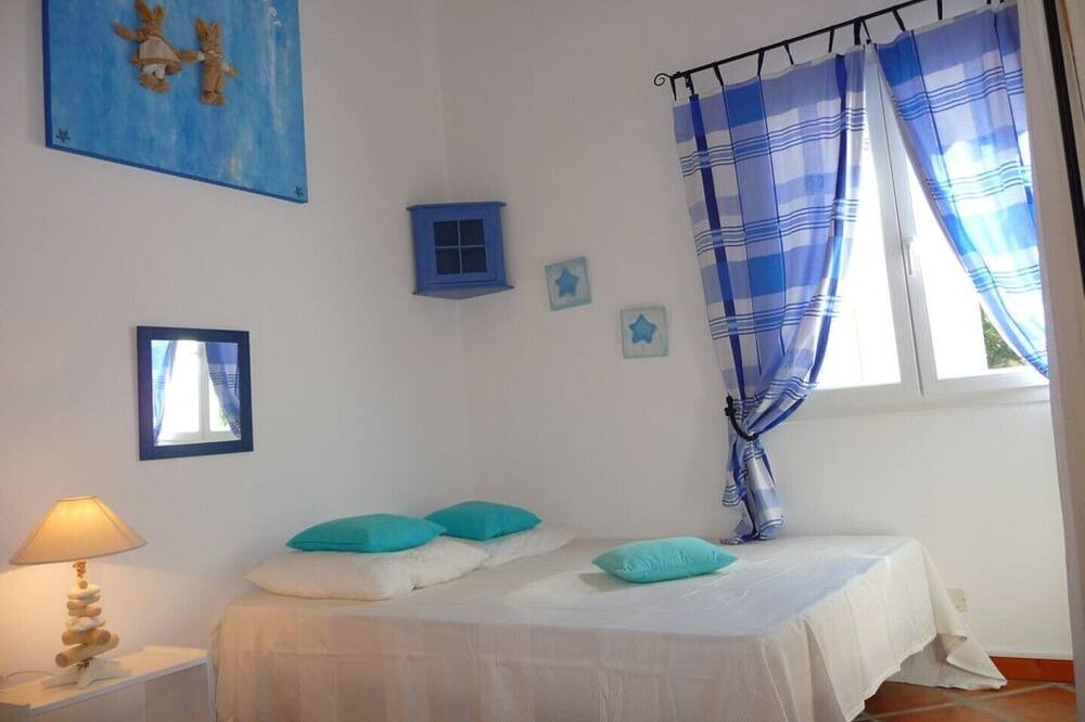 Photo of Bedroom in Montaud