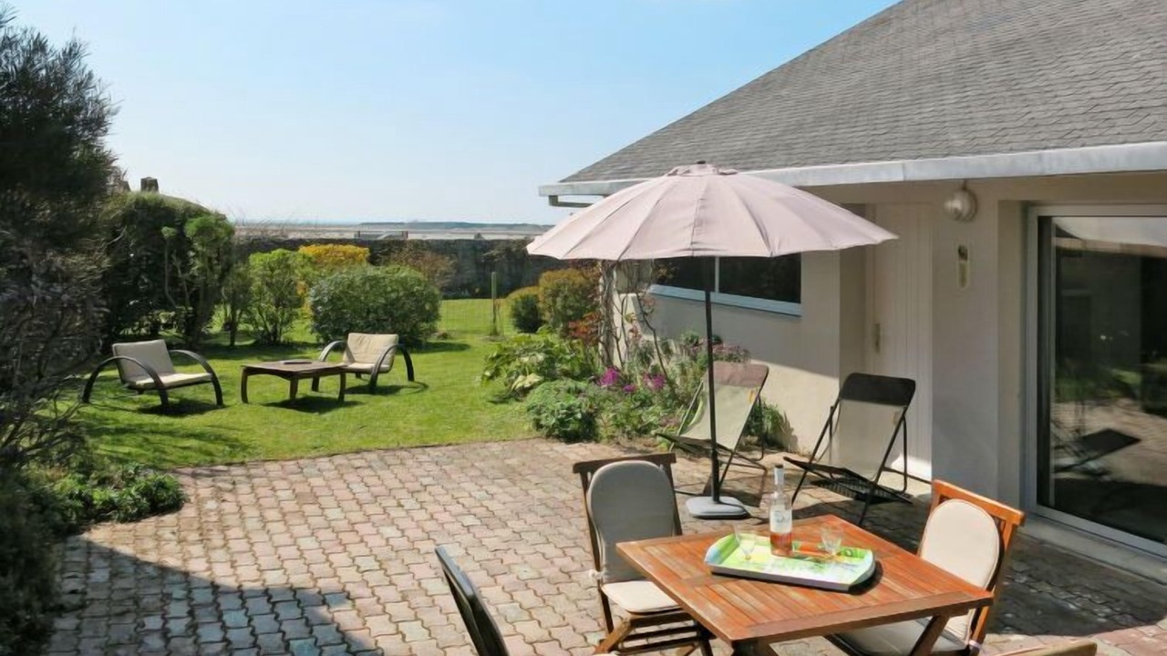 Photo of Outdoor in Regnezville-sur-Mer