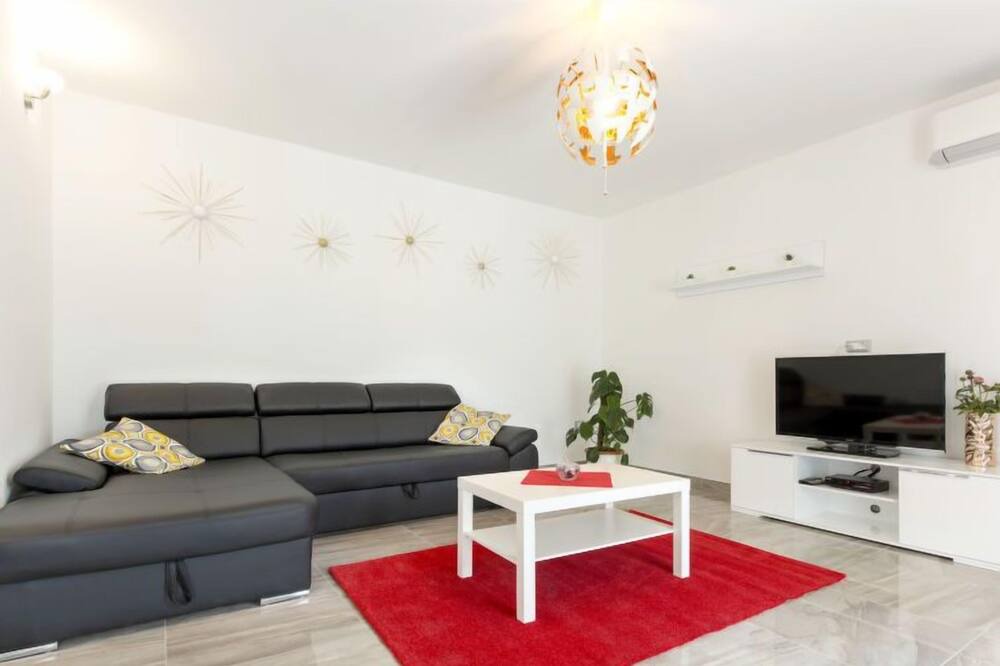Photo of Livingroom in Brecevici