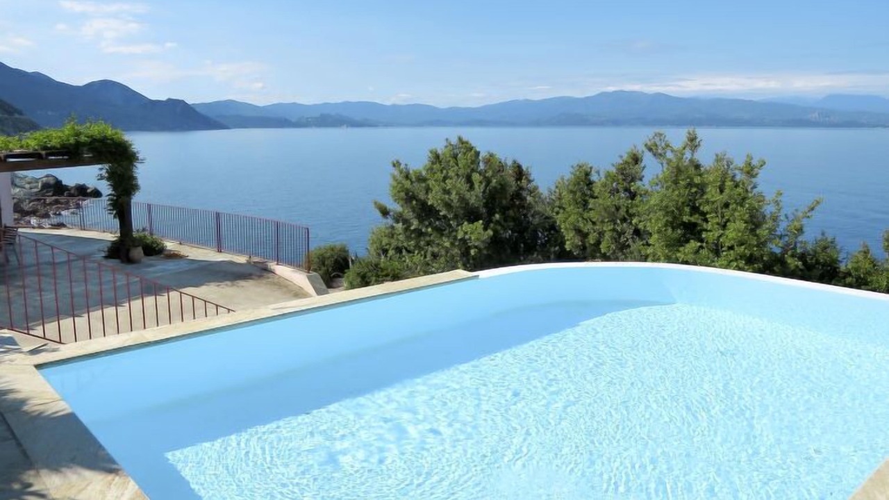 Photo of Outdoor in Canari