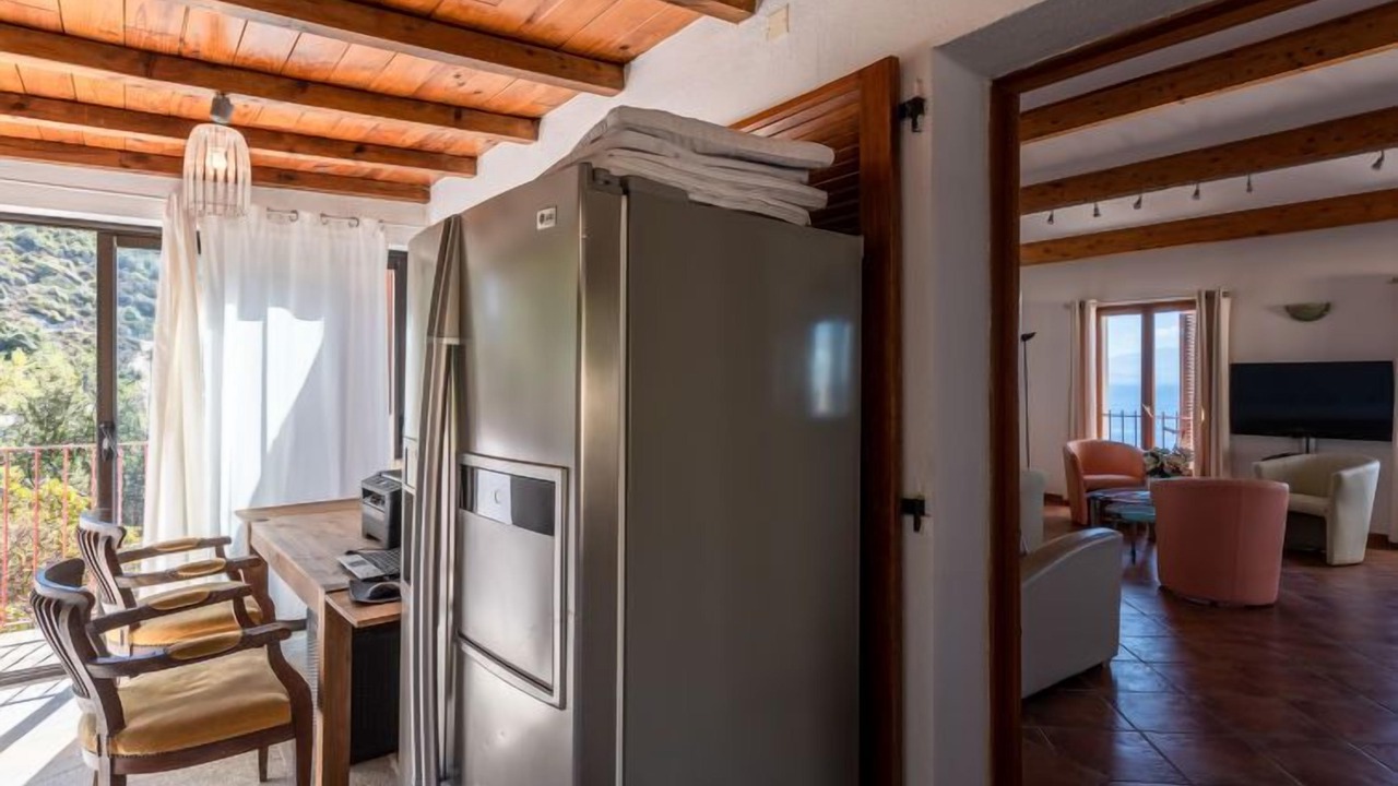 Photo of Others in Canari