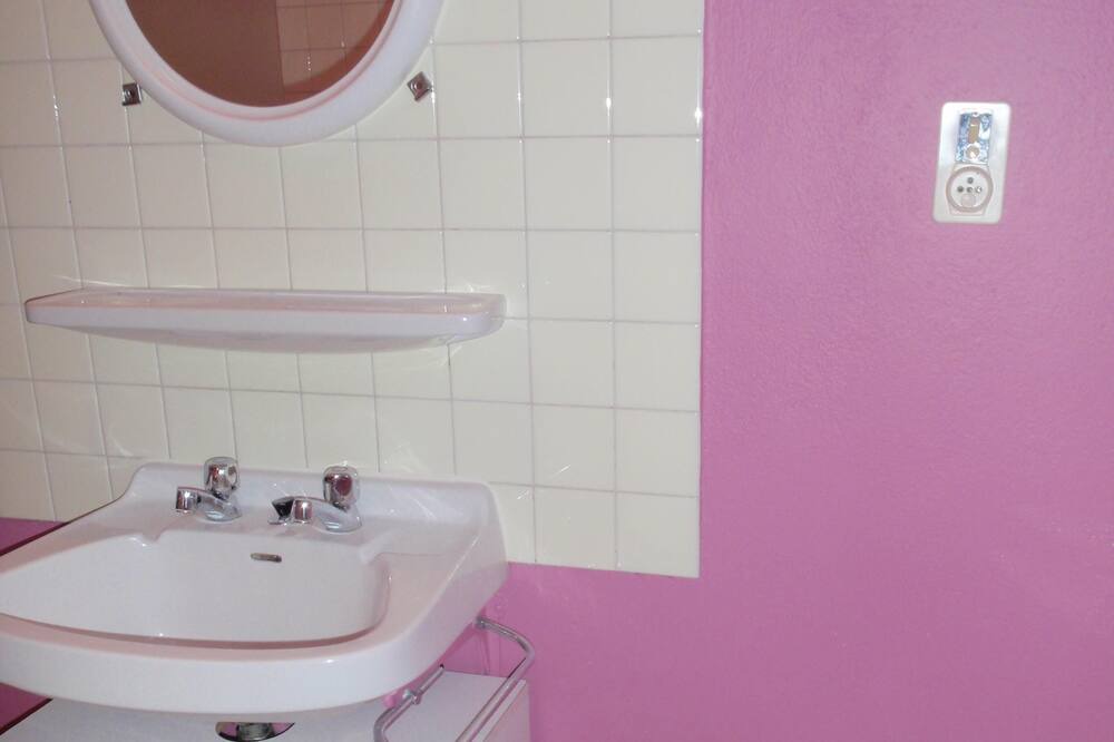 Photo of Bathroom in Ayzac-Ost