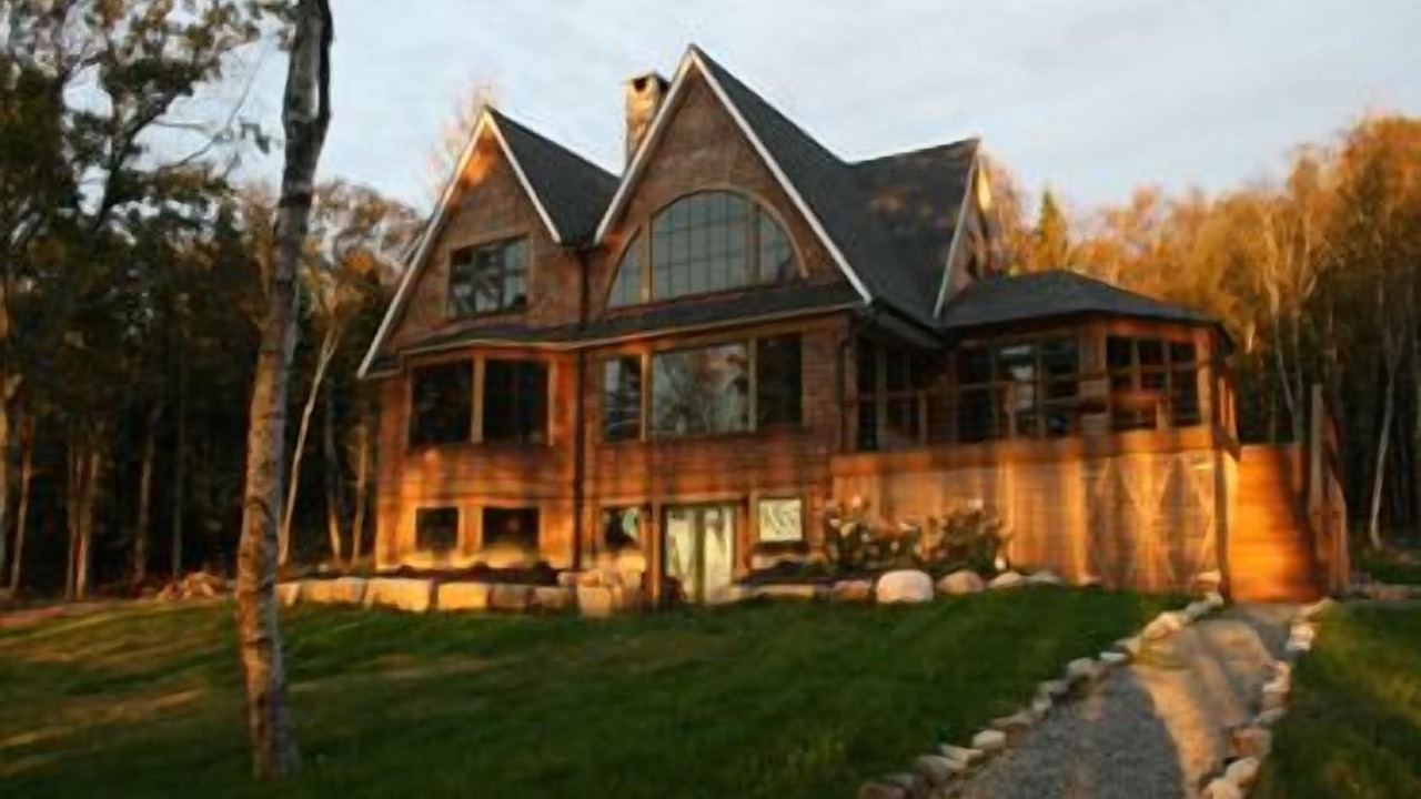 Photo of Buildings in Deer Isle