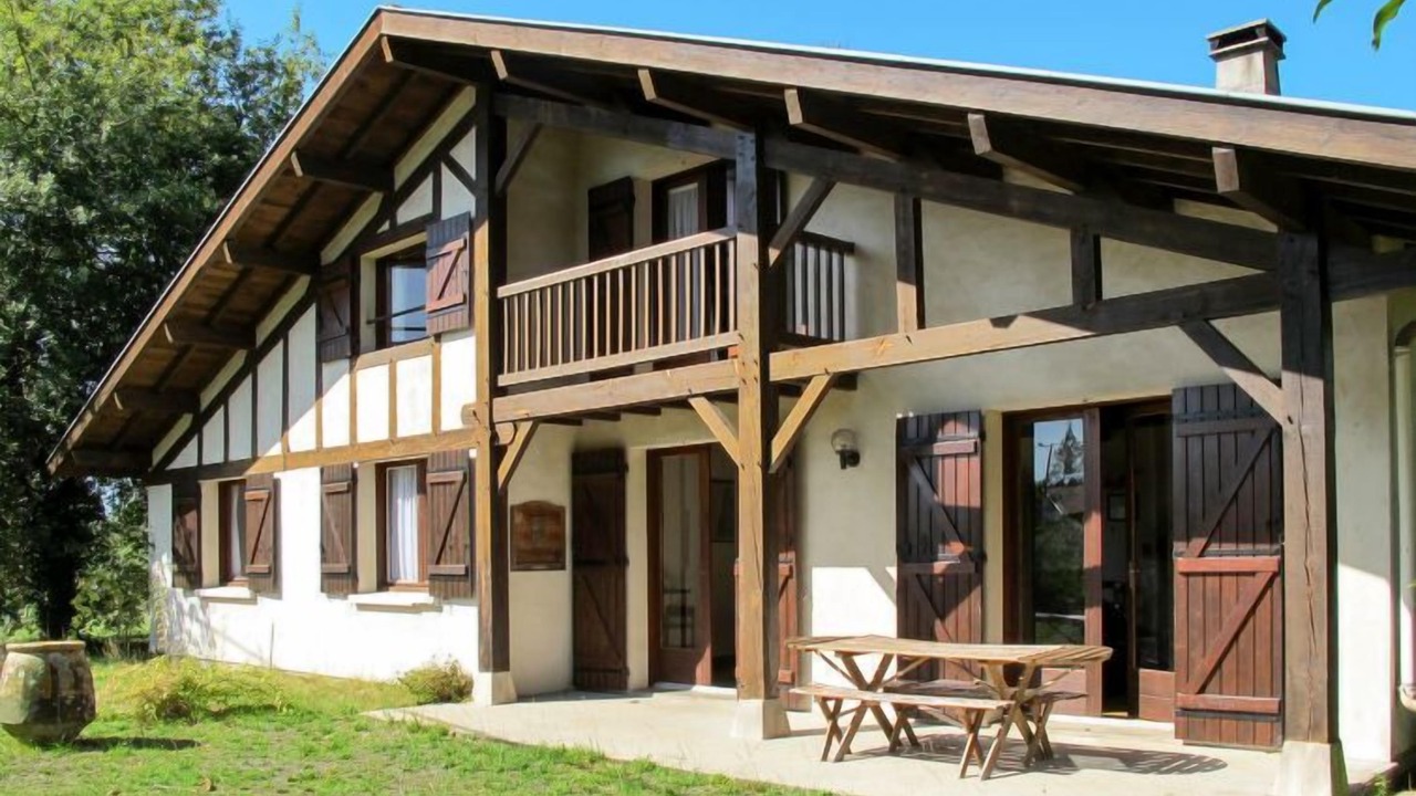 Photo of Outdoor in Uza