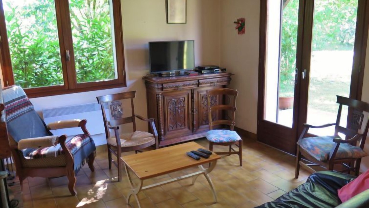 Photo of Livingroom in Uza