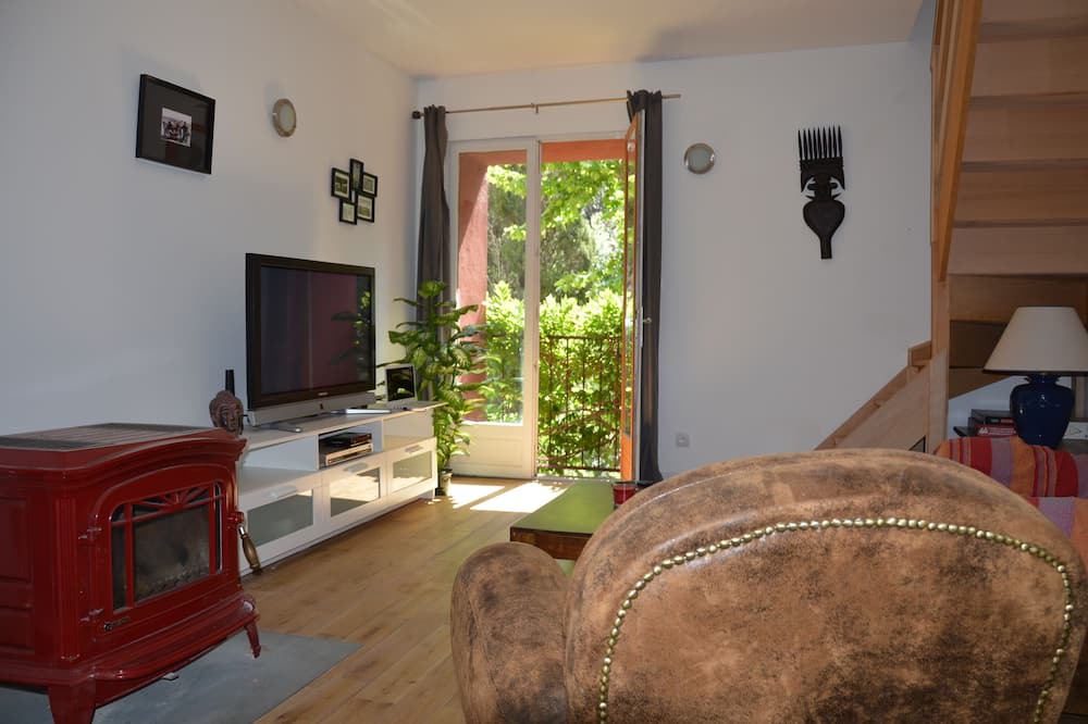 Photo of Livingroom in Pezenes-les-Mines