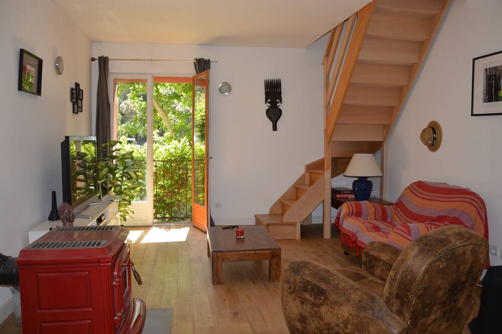 Photo of Livingroom in Pezenes-les-Mines