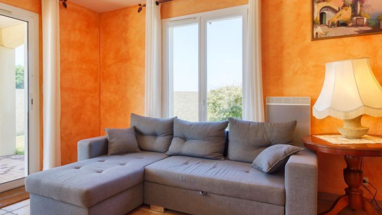 Photo of Livingroom in Saint-Germain-dEsteuil