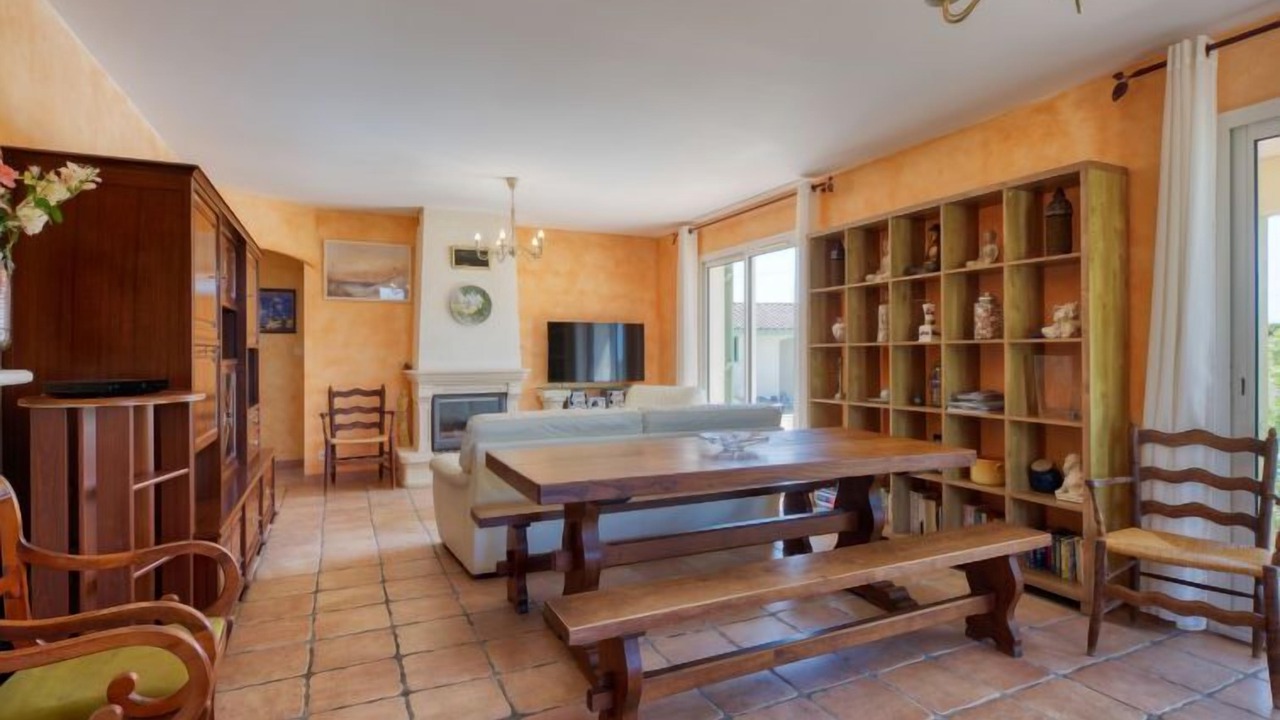 Photo of Others in Saint-Germain-dEsteuil