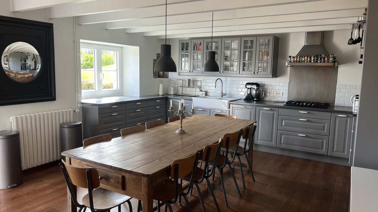 Photo of Kitchen in Plouneour-Trez