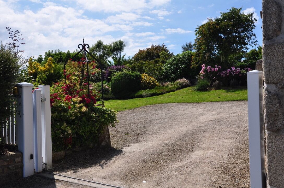 Photo of Outdoor in Plouneour-Trez