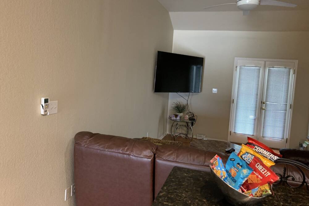 Photo of Bedroom in Parker Lane