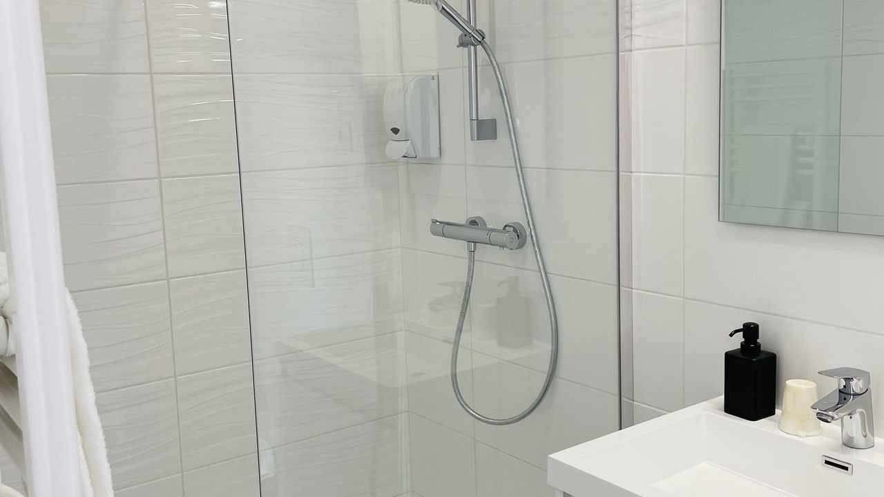 Photo of Bathroom in Lamalou-les-Bains