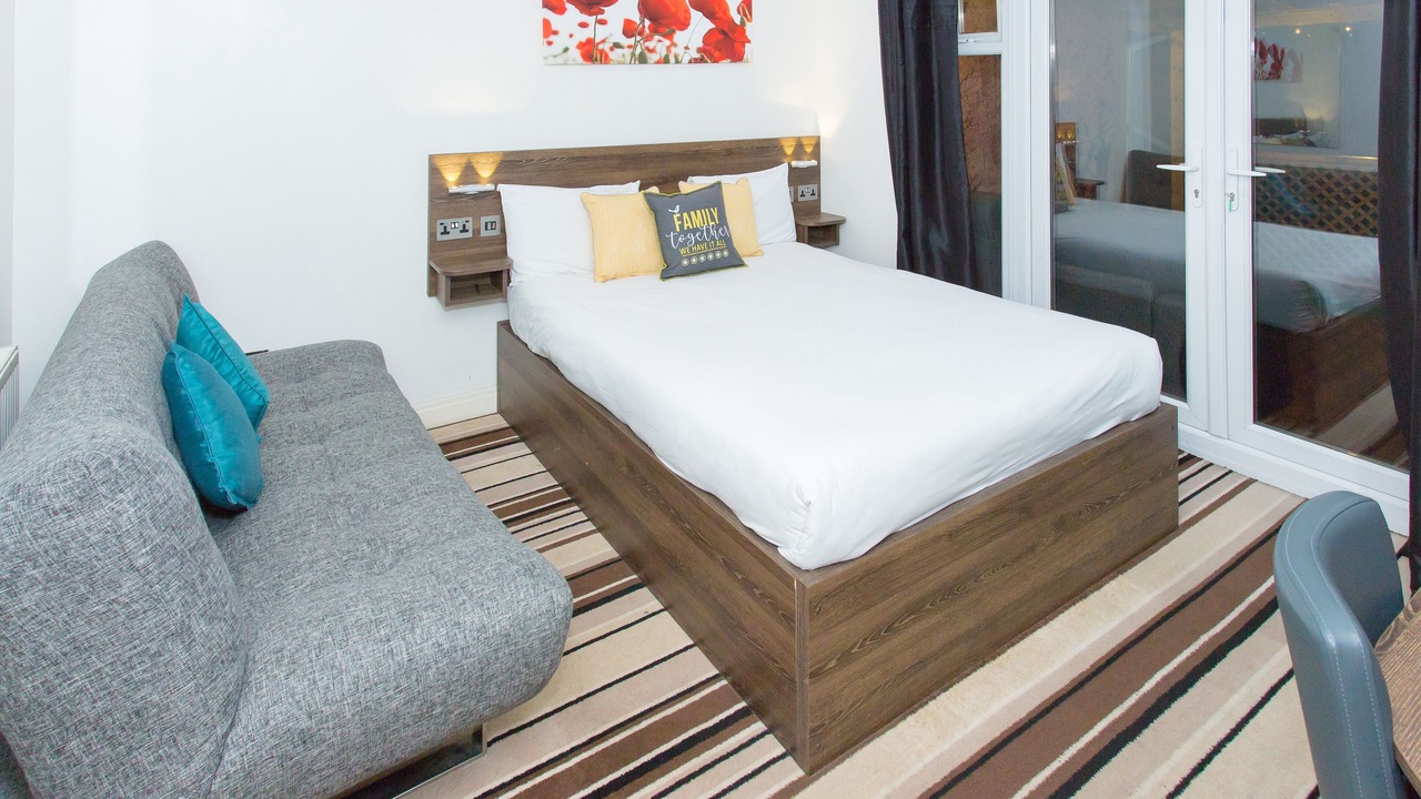 Photo of Others in Langley Marish