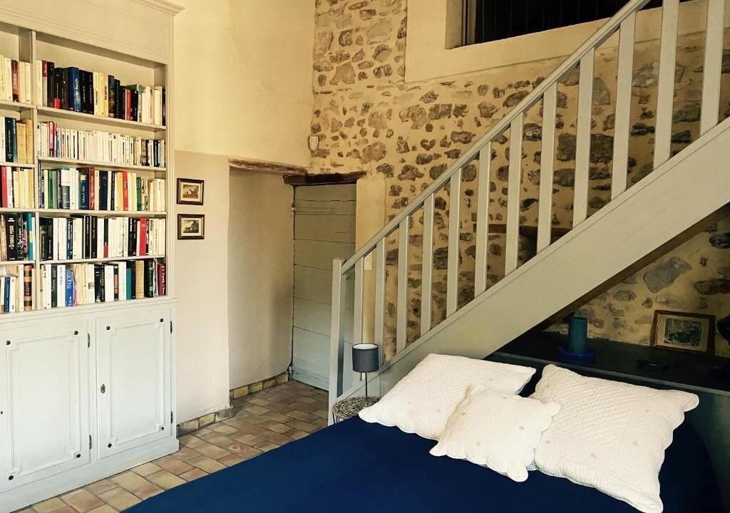 Photo of Others in Mondragon