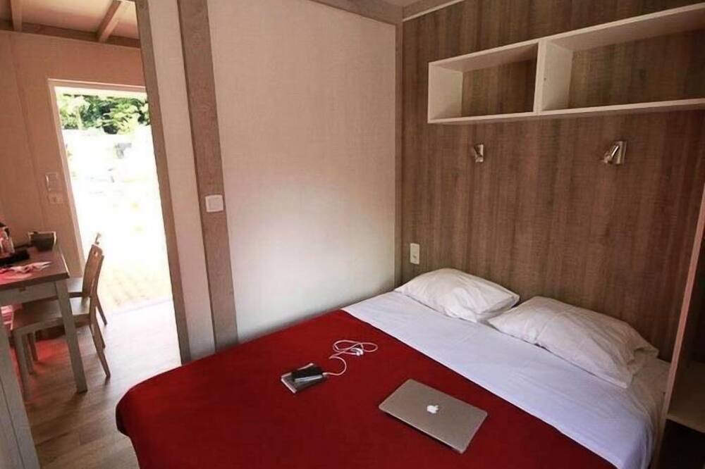 Photo of Bedroom in Joneliere - Universite
