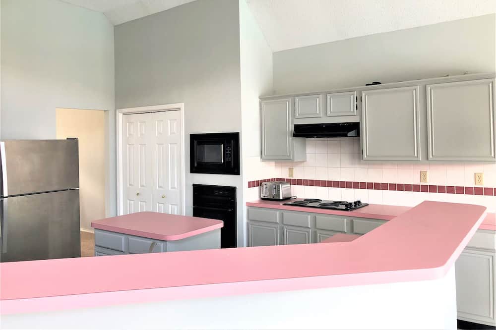 Photo of Kitchen in Garland