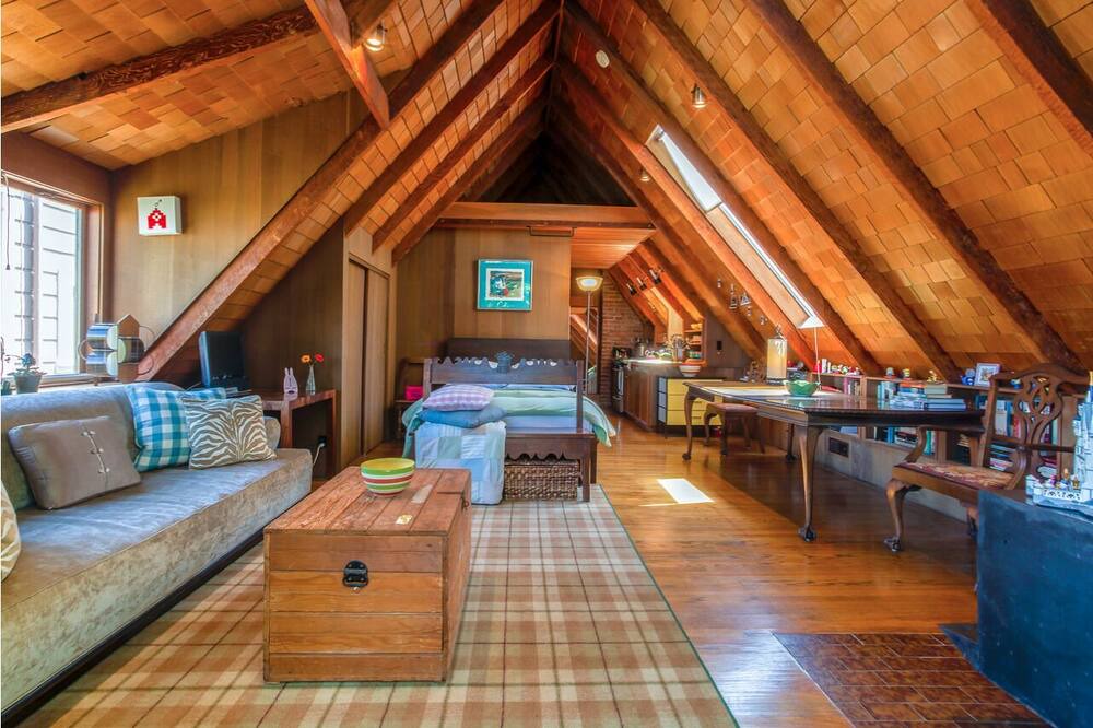 Photo of Others in Duboce Triangle