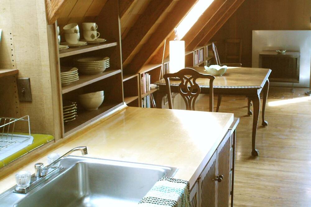 Photo of Others in Duboce Triangle