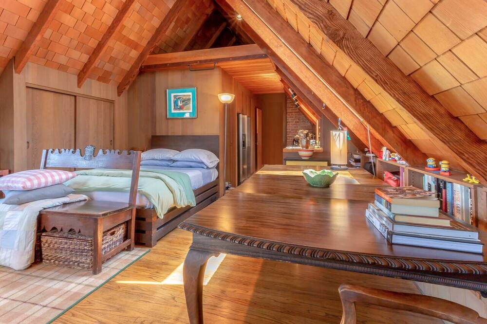 Photo of Others in Duboce Triangle