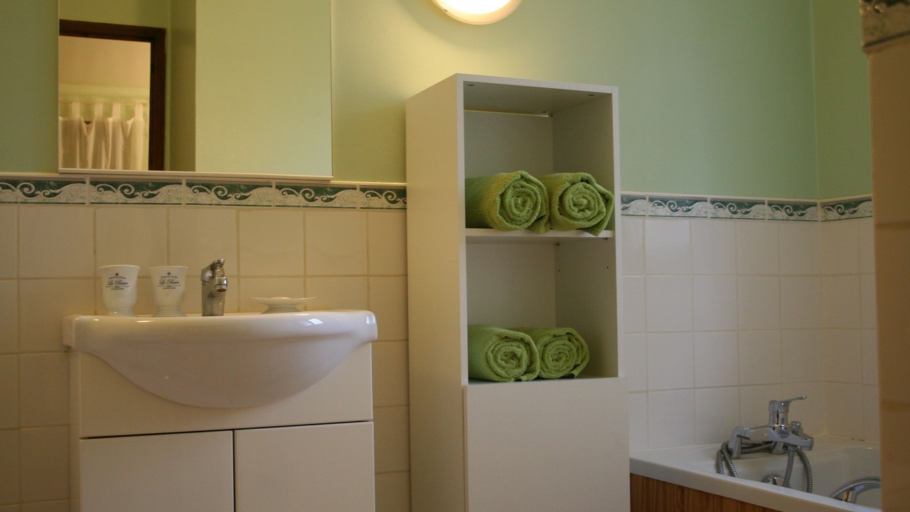 Photo of Bathroom in Belvianes-et-Cavirac