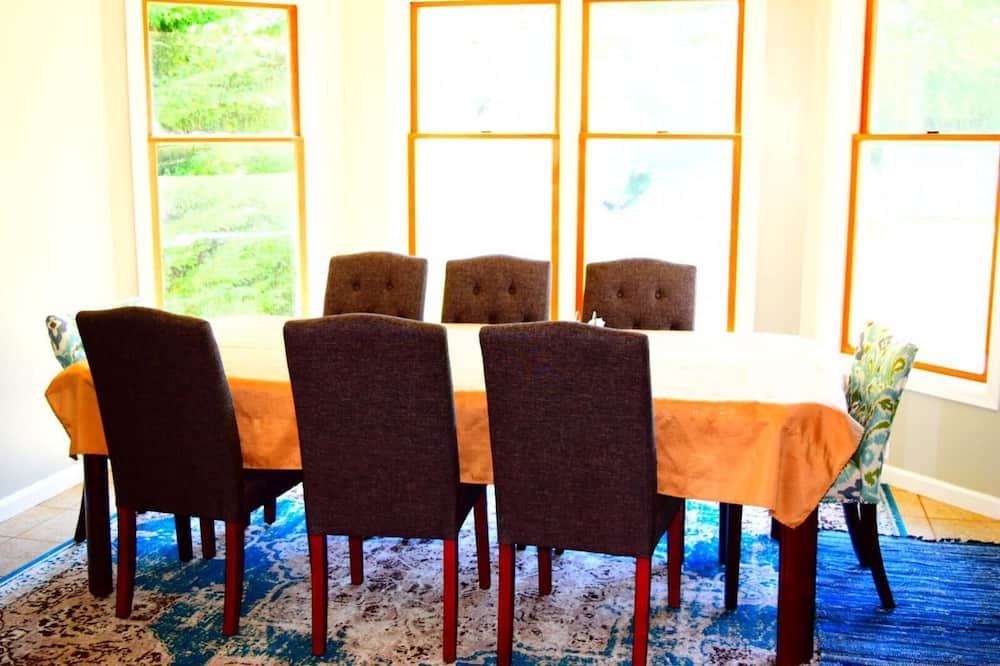 Photo of Kitchen in Bay Shore