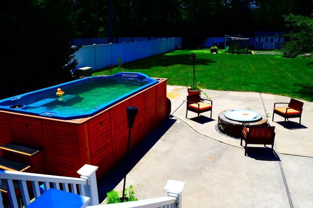 Photo of Outdoor in Bay Shore