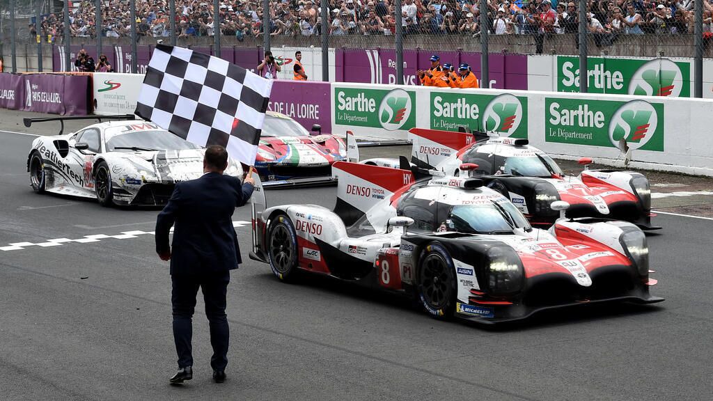 Photo of Others in Magny-le-Desert