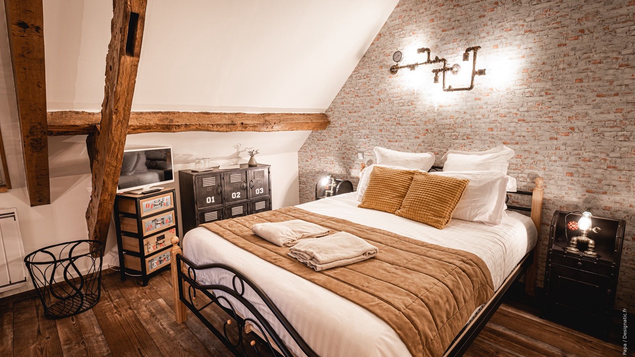 Photo of Bedroom in Magny-le-Desert