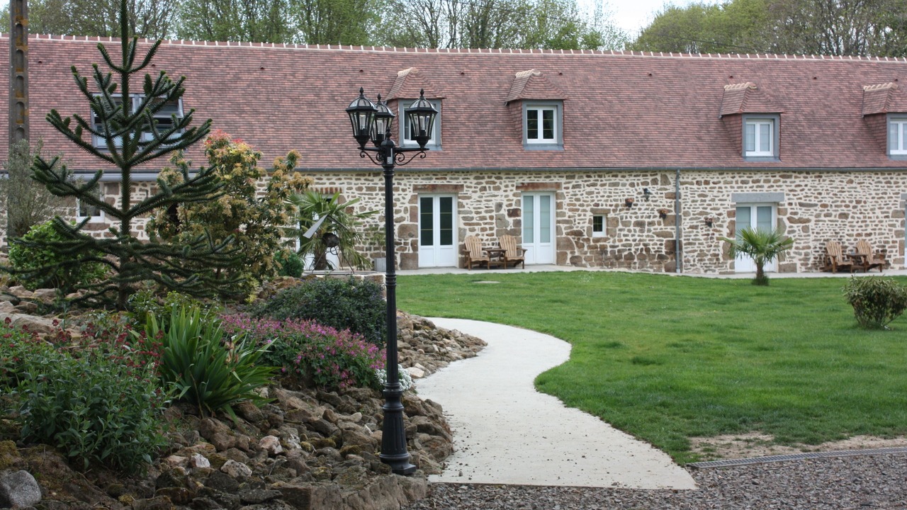 Photo of Outdoor in Magny-le-Desert