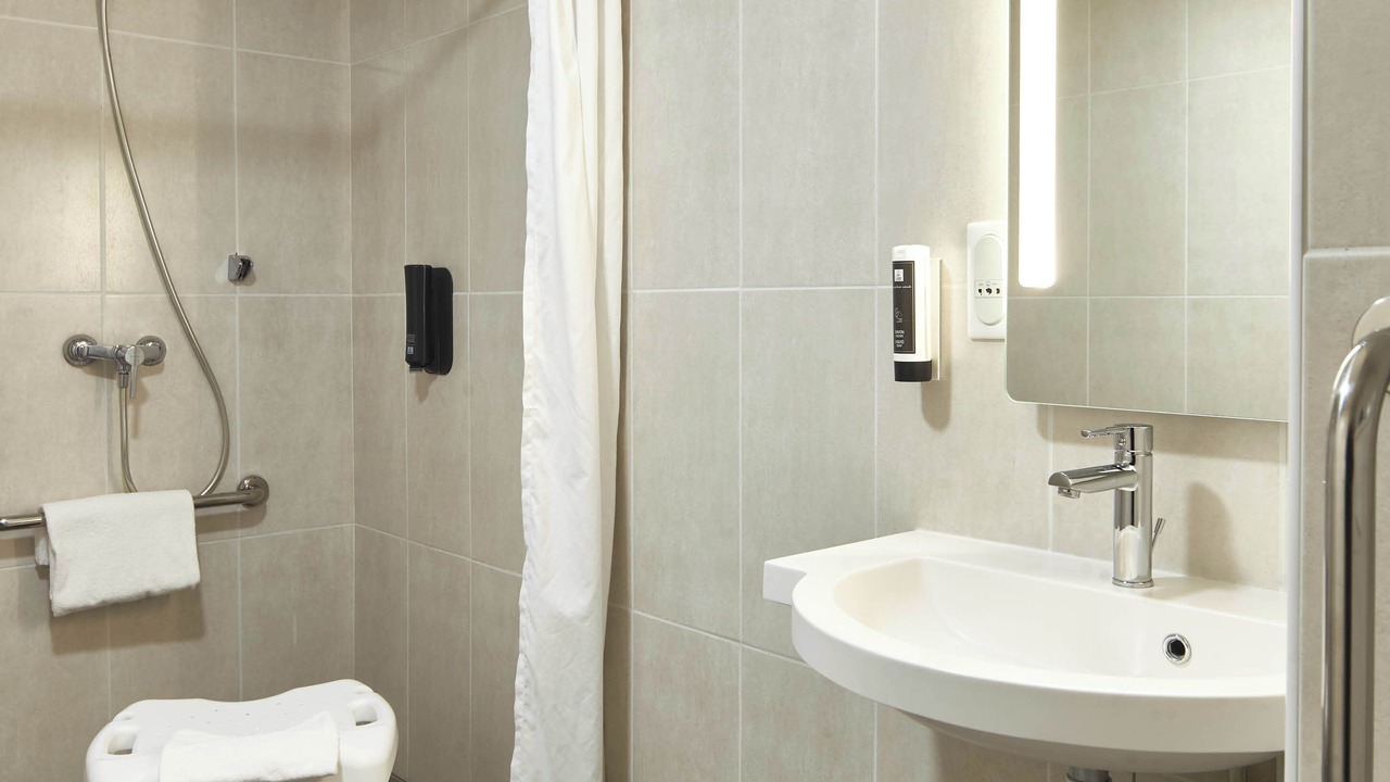 Photo of Bathroom in Igny